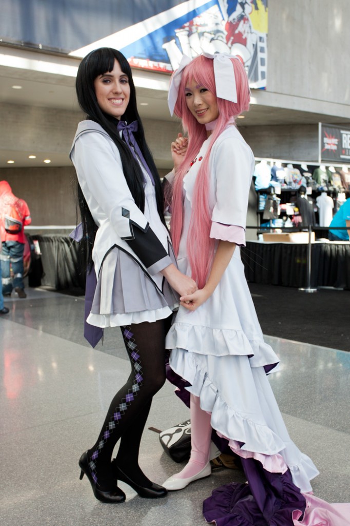 NYCC 2014 ultimate madoka and homura cosplay